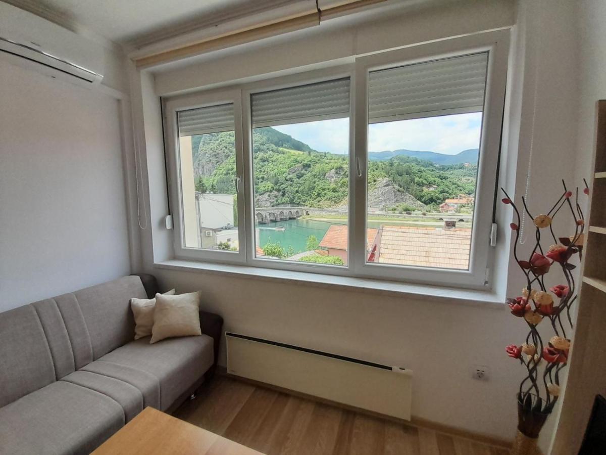Apartman Trg Višegrad エクステリア 写真