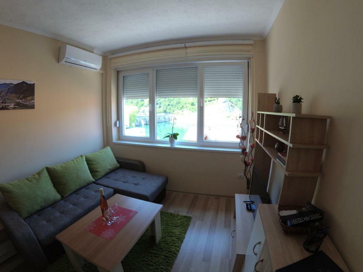 Apartman Trg Višegrad エクステリア 写真
